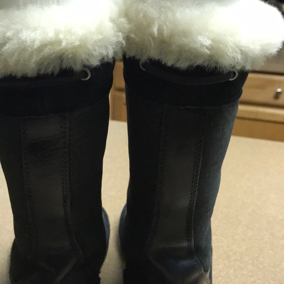 Ugg Boots - Picture 5 of 8